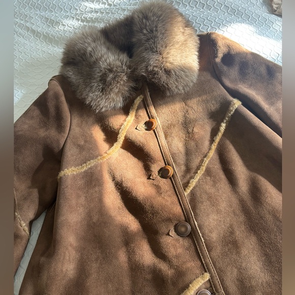 Women's Shearling Fur and Arctic Fox Coat Beige Knee Length Size S/M - Picture 9 of 14